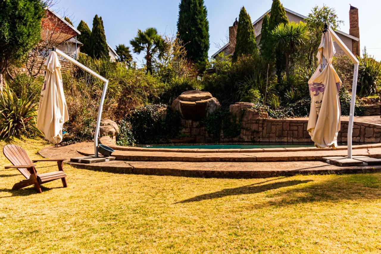 Valley View Dullstroom - Check In At The Highlander Hotel Buitenkant foto